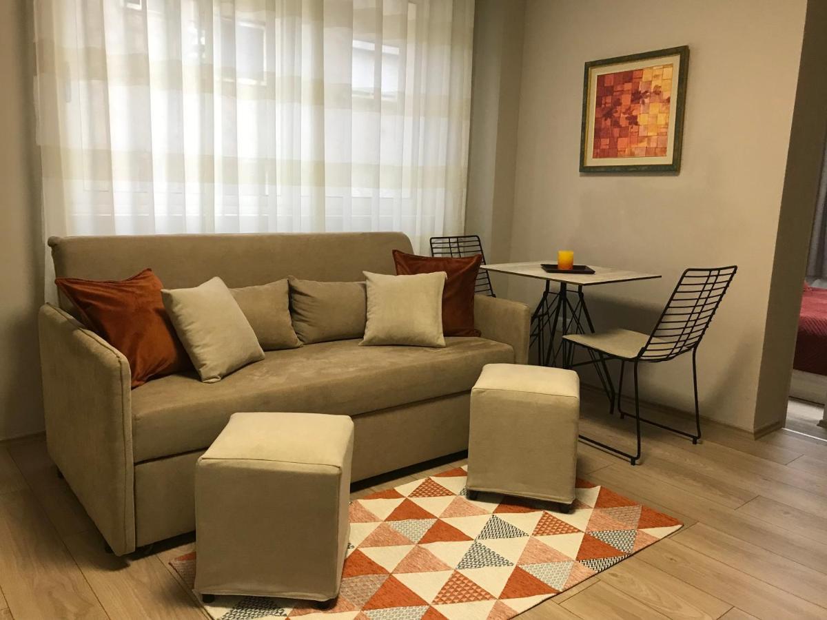 Home Away From Home Apartment Durrës Exterior foto